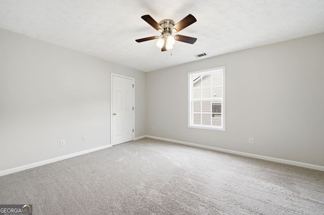 368 Shadowbrooke Circle SW, Loganville, GA 30052