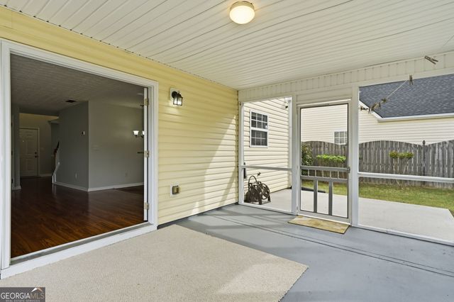 368 Shadowbrooke Circle SW, Loganville, GA 30052