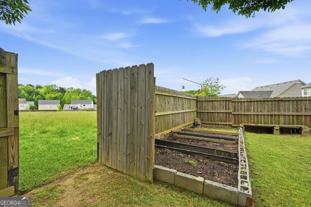 368 Shadowbrooke Circle SW, Loganville, GA 30052