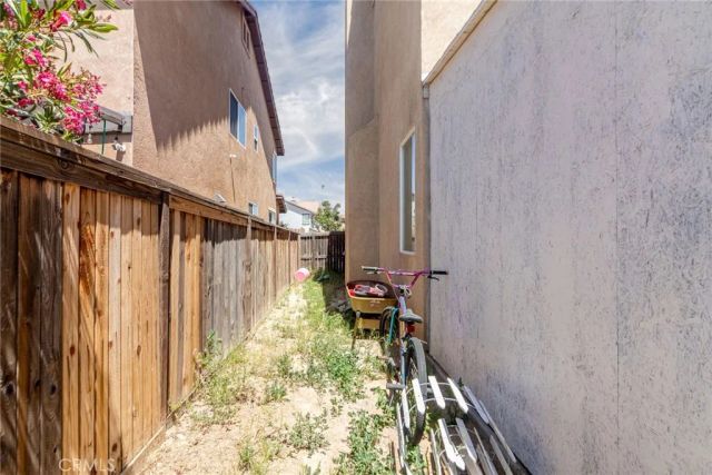10156 Marissa Court, Hesperia, CA 92345