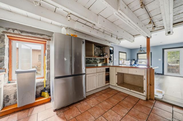 241 Meadow Avenue, Chester, NY 10918