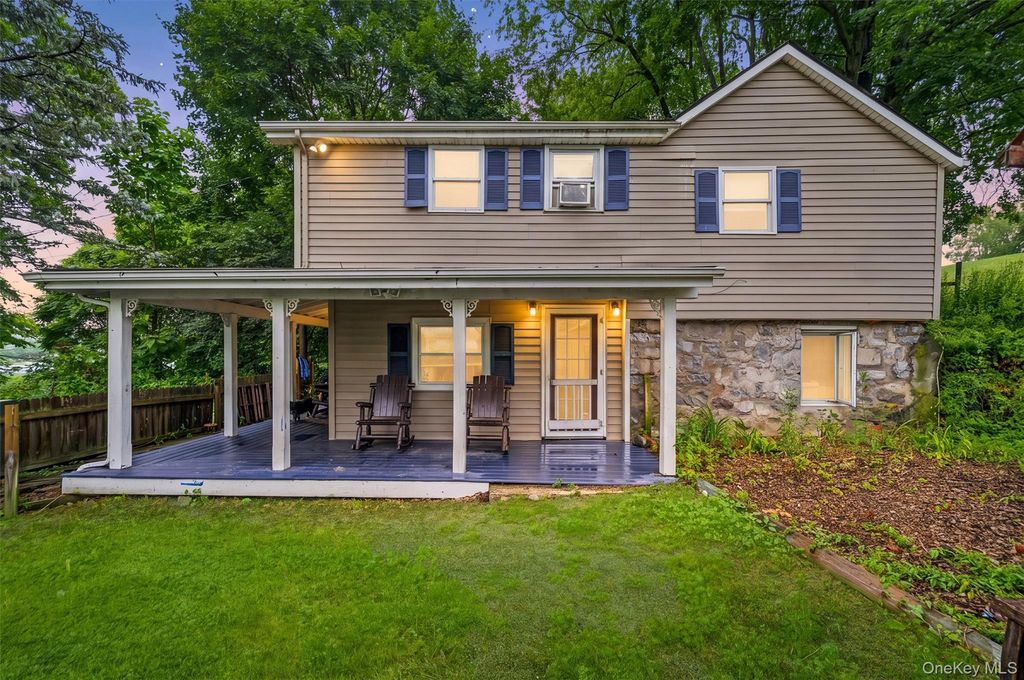 241 Meadow Avenue, Chester, NY 10918