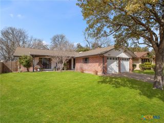 6510 Sunstrip Drive, Austin, TX 78745