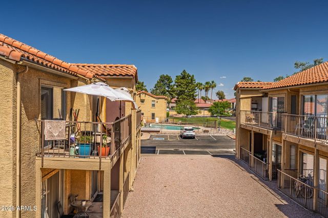 653 W GUADALUPE Road 2015, Mesa, AZ 85210