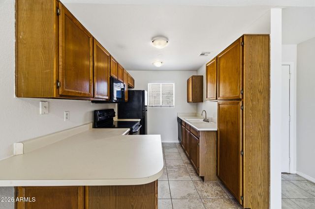 653 W GUADALUPE Road 2015, Mesa, AZ 85210