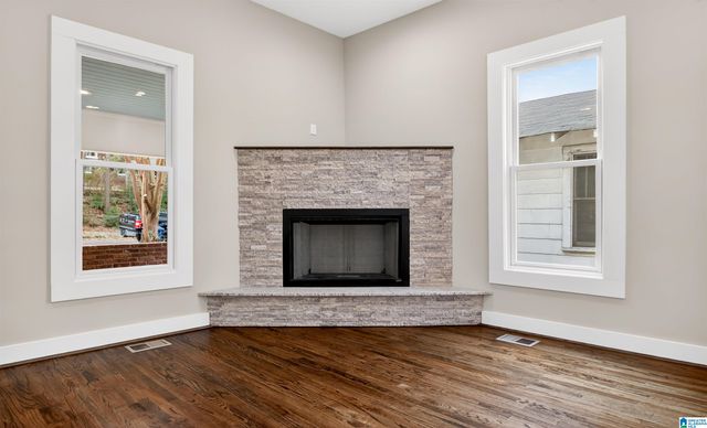 4458 6TH AVENUE S, Birmingham, AL 35222