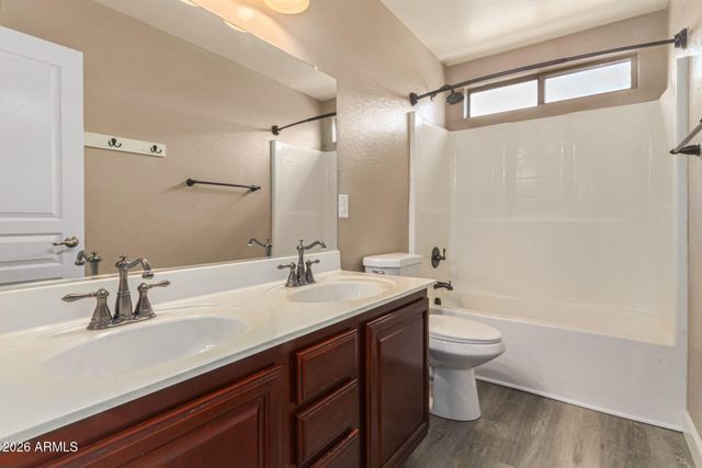 11719 W DOS RIOS Drive, Sun City, AZ 85373