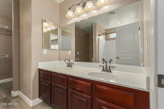11719 W DOS RIOS Drive, Sun City, AZ 85373