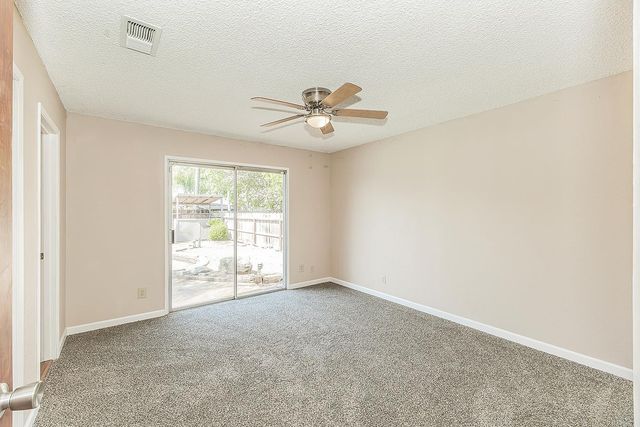 1375 S Cyrier Avenue, Reedley, CA 93654