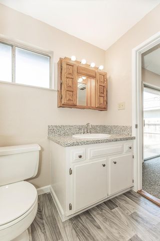 1375 S Cyrier Avenue, Reedley, CA 93654