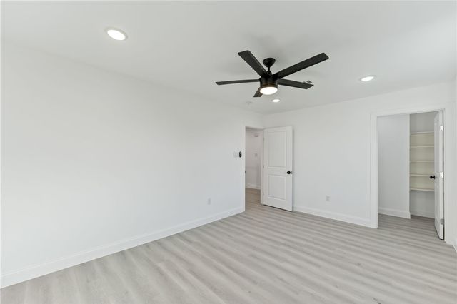 4516 Galesburg Street A, Houston, TX 77051