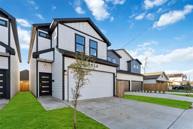 4516 Galesburg Street A, Houston, TX 77051