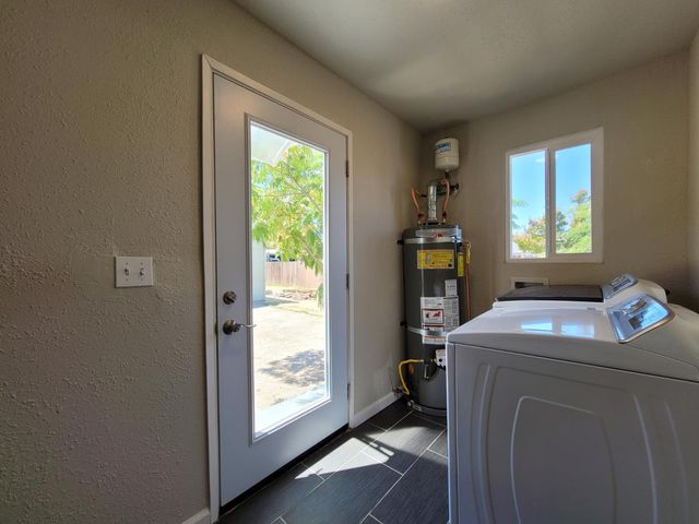 2212 Paul Ave, Sacramento, CA 95838