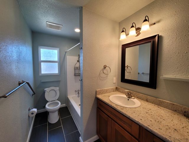 2212 Paul Ave, Sacramento, CA 95838