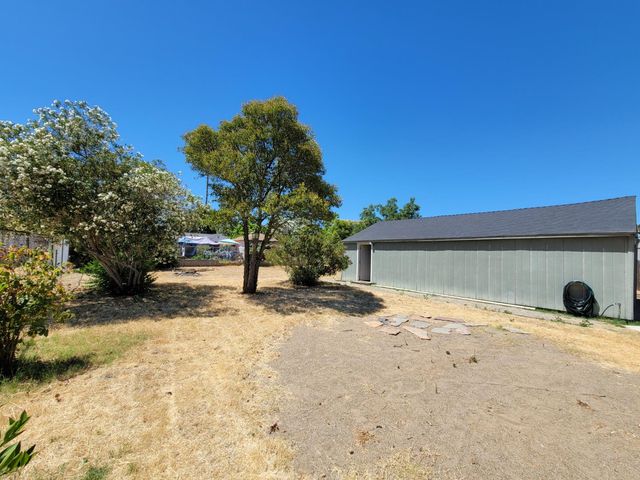 2212 Paul Ave, Sacramento, CA 95838