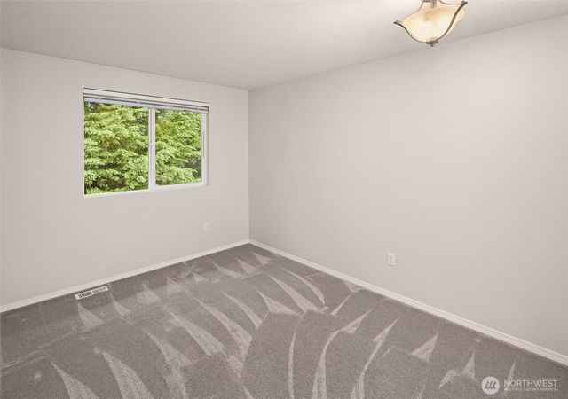 2009 62nd Loop SE, Auburn, WA 98092