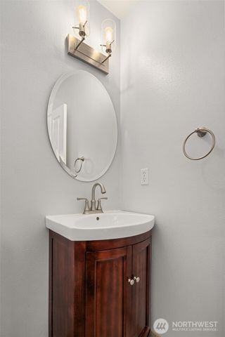 2009 62nd Loop SE, Auburn, WA 98092