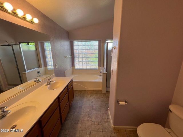 15796 W Latham Street, Goodyear, AZ 85338
