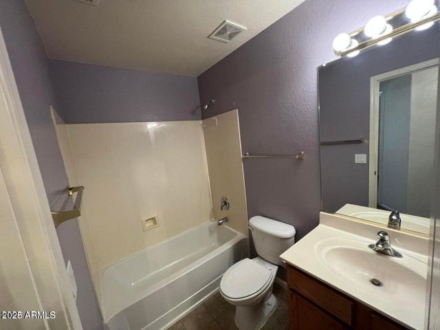 15796 W Latham Street, Goodyear, AZ 85338