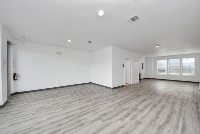 18716 Centro Main Street, Shenandoah, TX 77385