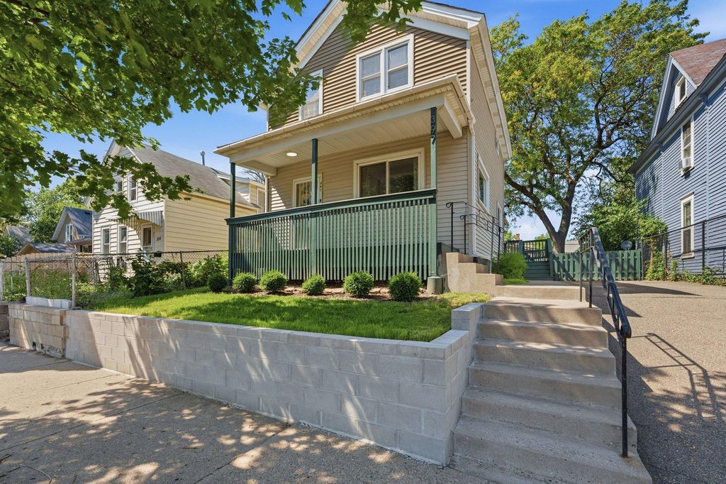 397 Thomas Avenue, Saint Paul, MN 55103 — exterior