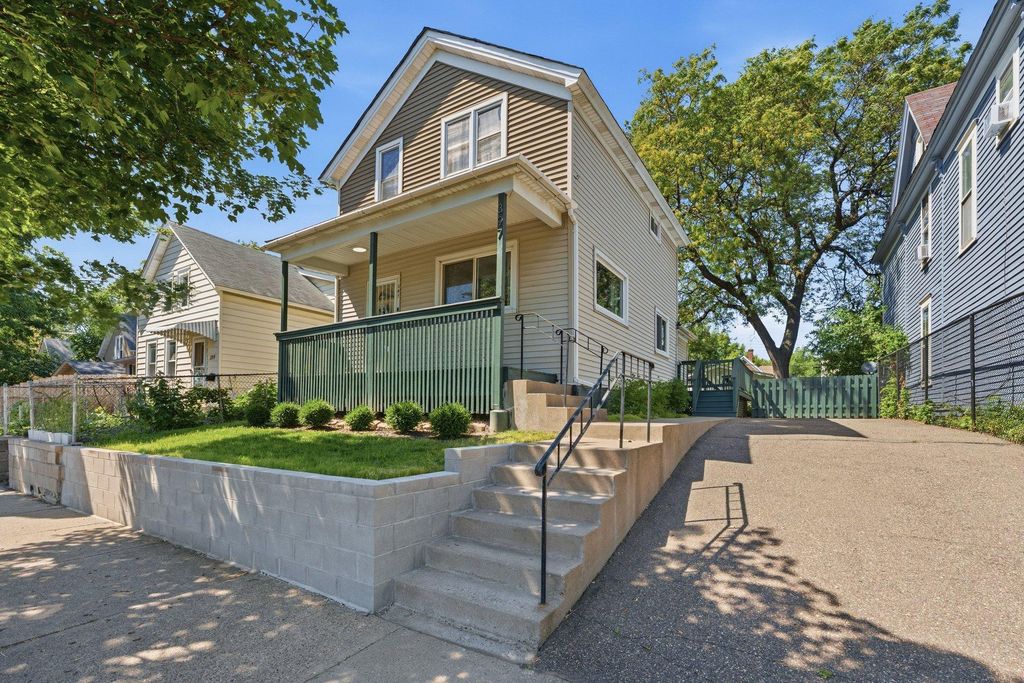 397 Thomas Avenue, Saint Paul, MN 55103 — photo 2