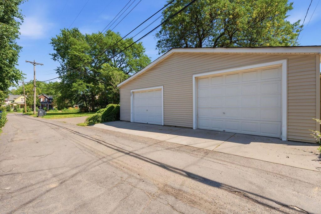 397 Thomas Avenue, Saint Paul, MN 55103 — photo 5