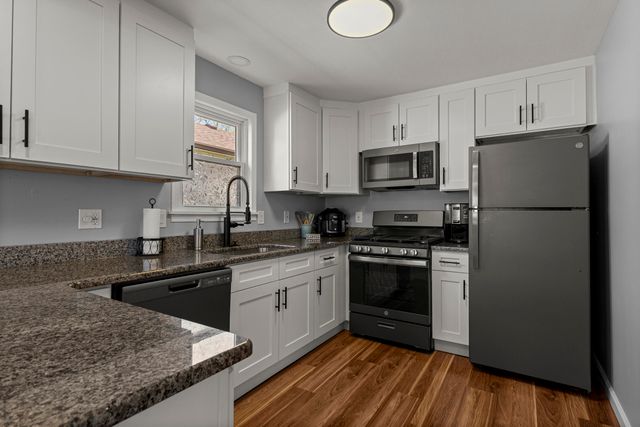 7205 Cherokee Street, Taylor, MI 48180