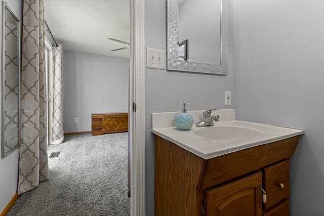 7205 Cherokee Street, Taylor, MI 48180