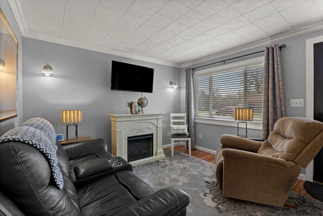 7205 Cherokee Street, Taylor, MI 48180