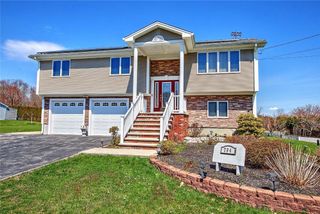 794 County Street, Seekonk, MA 02771