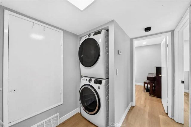 8451 Cedarview Court, Cypress, CA 90630