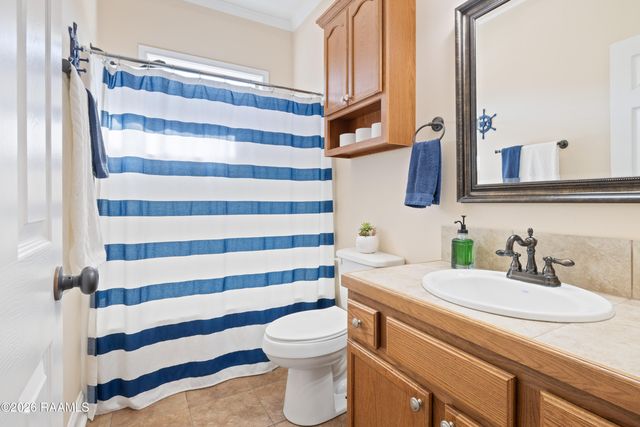 105 Glenfield Street, Youngsville, LA 70592