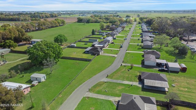 105 Glenfield Street, Youngsville, LA 70592