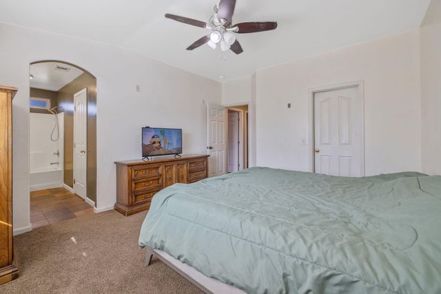 741 Bender Court, Tulare, CA 93274