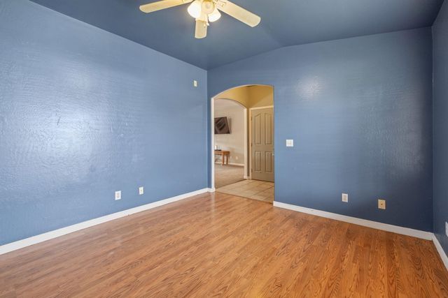 741 Bender Court, Tulare, CA 93274