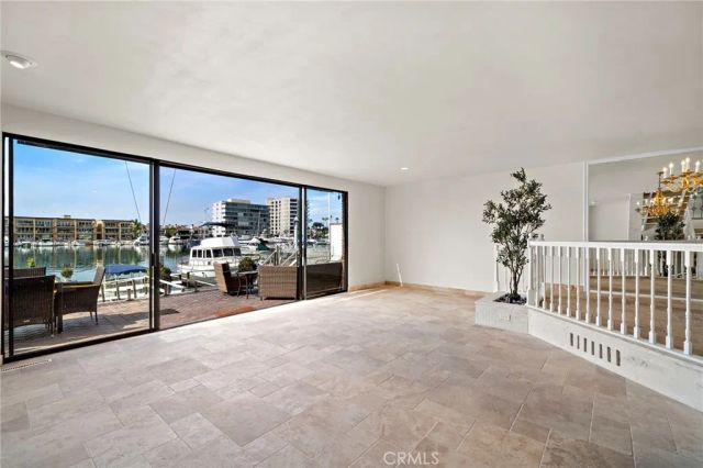 205 Via Lido Soud, Newport Beach, CA 92663