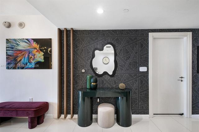 200 Biscayne Boulevard Way 3311, Miami, FL 33131