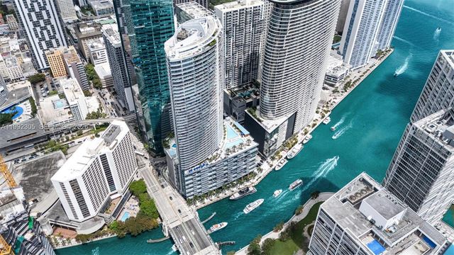 200 Biscayne Boulevard Way 3311, Miami, FL 33131