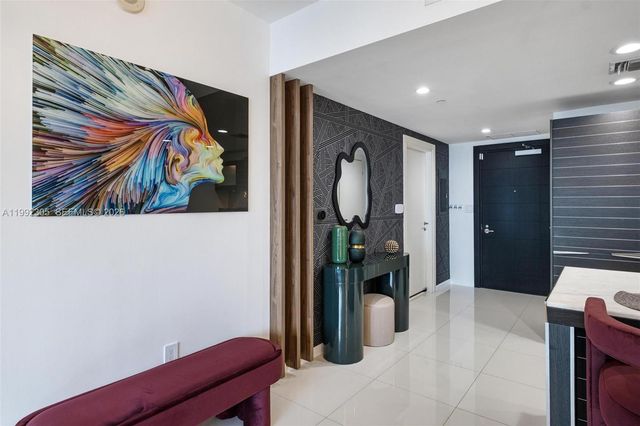 200 Biscayne Boulevard Way 3311, Miami, FL 33131