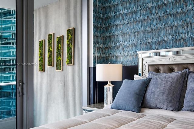 200 Biscayne Boulevard Way 3311, Miami, FL 33131