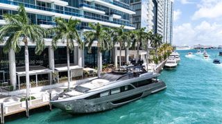200 Biscayne Boulevard Way 3311, Miami, FL 33131