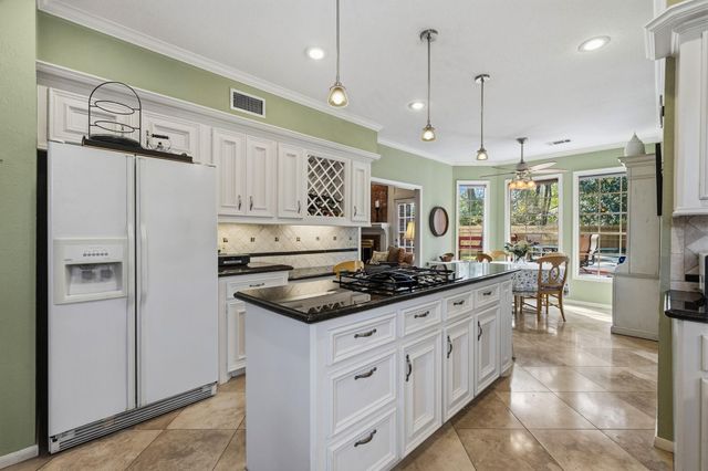 5811 Rocky Brook Drive, Houston, TX 77345