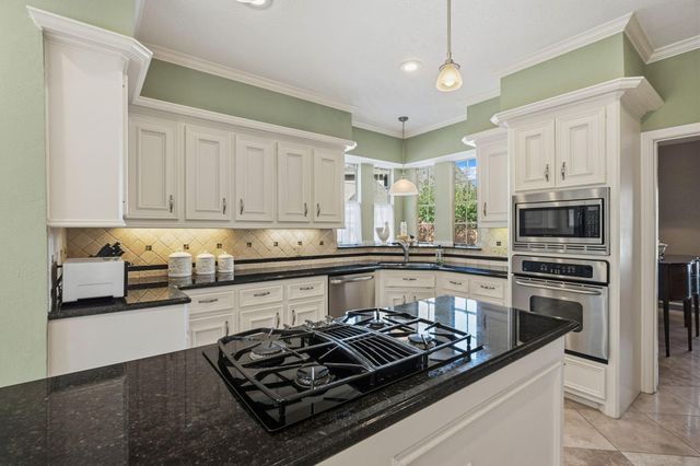 5811 Rocky Brook Drive, Houston, TX 77345