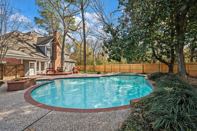 5811 Rocky Brook Drive, Houston, TX 77345