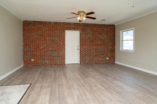 2100 Patton Street, Kingsport, TN 37660