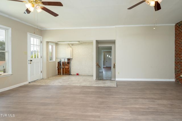 2100 Patton Street, Kingsport, TN 37660