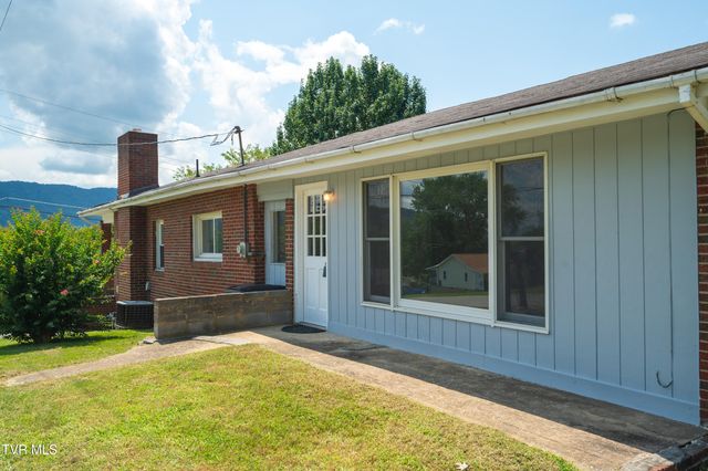 2100 Patton Street, Kingsport, TN 37660