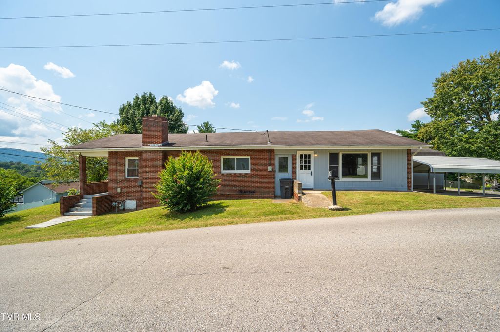 2100 Patton Street, Kingsport, TN 37660