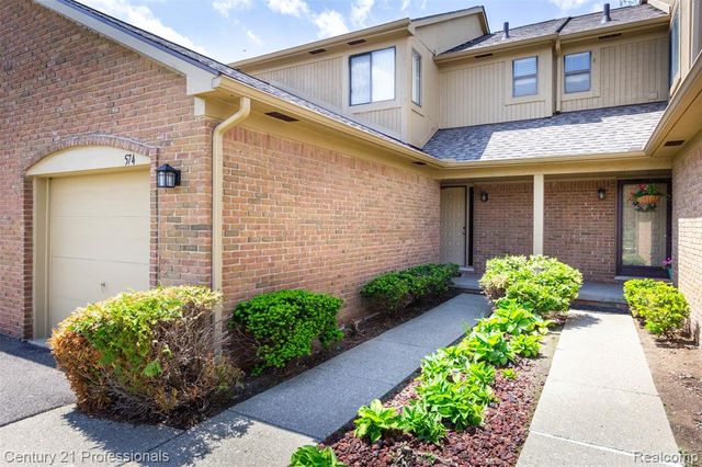 574 Tennyson, Rochester Hills, MI 48307